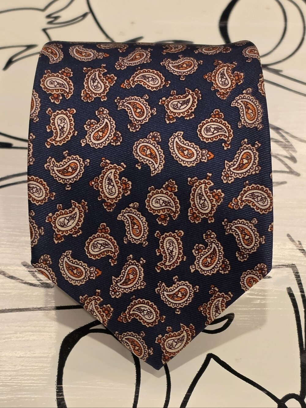 Bloomingdales The Mens Store Vintage Silk Paisley Tie Navy Orange White 57x3